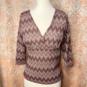 Chevron top